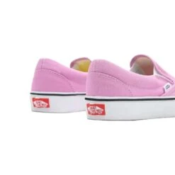 Vans - Kids' (Preschool) Classic Slip-On Shoes (4BUT3SQ) -Urban Feet Shop Vans Kids Preschool Classic Slip On 4BUT3SQ