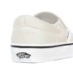 Vans - Unisex Classic Slip On Shoes (4U3819C) 11 Vans - Unisex Classic Slip On Shoes (4U3819C) -Urban Feet Shop Vans Unisex Classic Slip On 4U3819C 04 704370bc 3dc8 4a4e 8b3d 61cab5a8da95