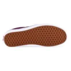Vans - Unisex Classic Slip-On Shoes (5JMH8CB) -Urban Feet Shop Vans Unisex Classic Slip On 5JMH8CB 05 49dec6a3 0d23 4ff5 ac52 e0010db90589