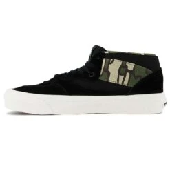 Vans - Unisex Half Cab 33 DX Wild Camo Shoes (5KX6Y28) 8 Vans - Unisex Half Cab 33 DX Wild Camo Shoes (5KX6Y28) -Urban Feet Shop Vans Unisex Half Cab 33 DX Wild Camo Shoes 5KX6Y28 5