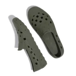 Vans - Unisex Slip-On TRK Shoes (5HF850K) 9 Vans - Unisex Slip-On TRK Shoes (5HF850K) -Urban Feet Shop Vans Unisex Slip On TRK Shoes 5HF850K 3