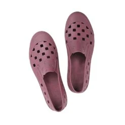 Vans - Unisex Slip-On TRK Shoes (5HF8BD5) -Urban Feet Shop Vans Unixes Slip On TRK Slides 5HF8BD5 4